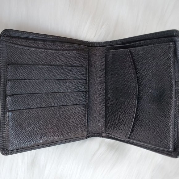 Louis Vuitton Compact Snap Black Epi Wallet - Picture 5 of 12